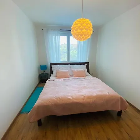 Apartman Jegeho & Free Parking Bratislava Exterior photo